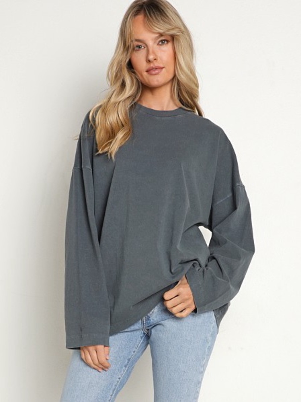 Joah Brown Vintage Long-Sleeve Crewneck Oversized Cotton Top